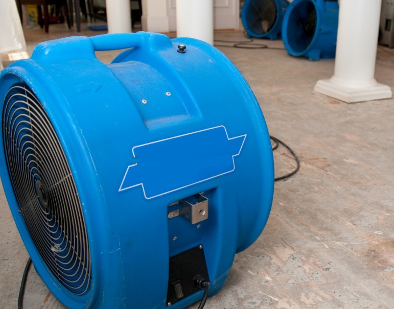 Comparing Water Damage Restoration Techniques