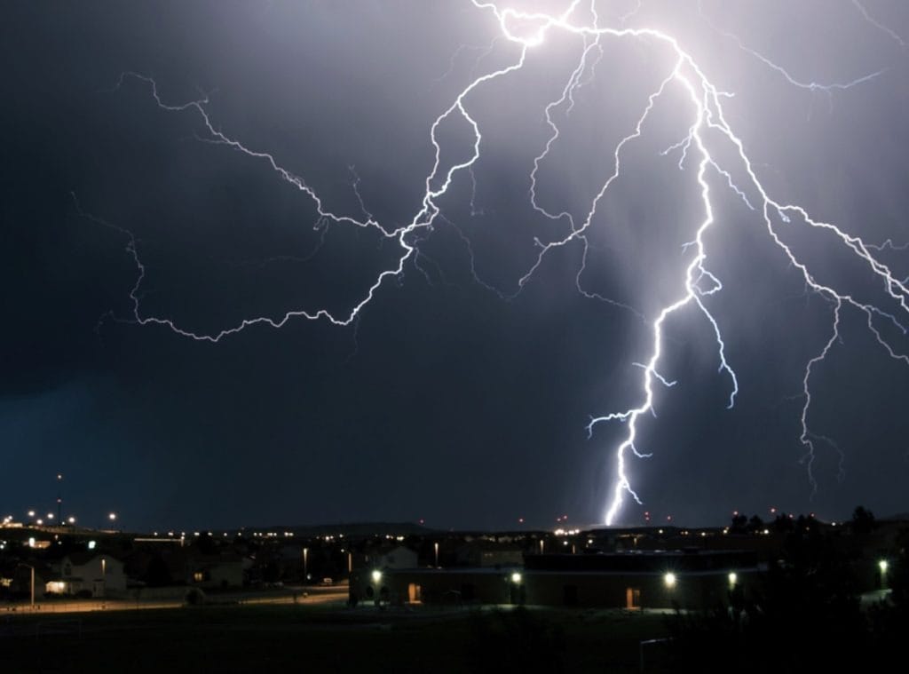 How to Prepare Your Roof and Home for Extreme Weather Events