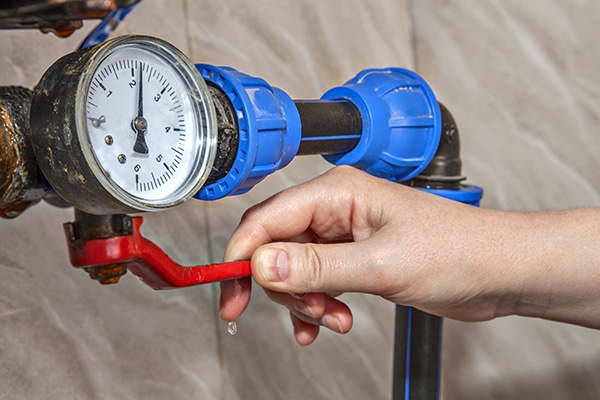 Main Water Shutoff Valve, Hand Shutting Off lever controls suppl